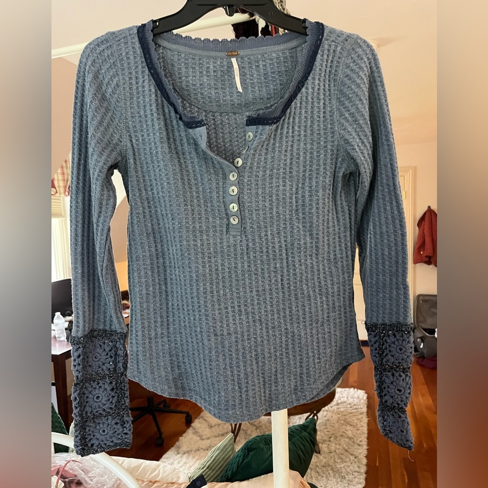 Free People Mistletoe Thermal Shirt Size S